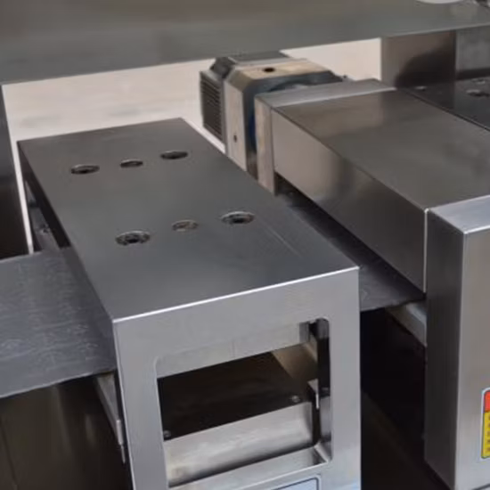 Automatische PVC-Alu-Alu-Honig-Tablettenkapsel-pharmazeutische Blisterverpackungsmaschine